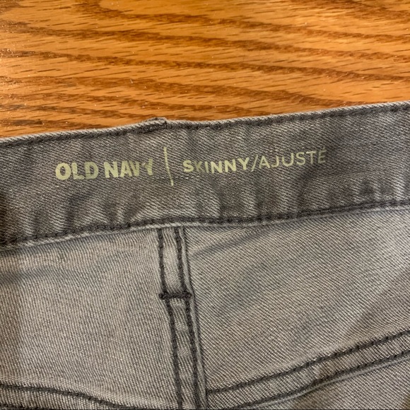 Old Navy Skinny Denim Jeans - Picture 6 of 8